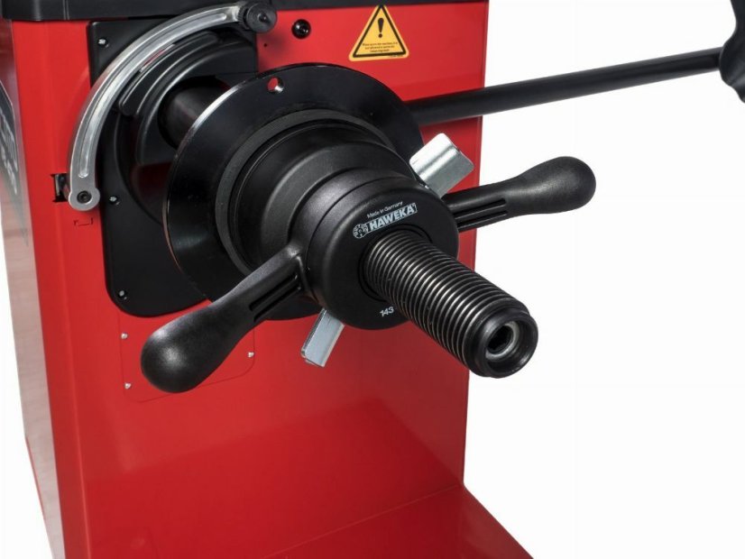 Vyvažovačka na kola osobních automobilů 230V, VB 470