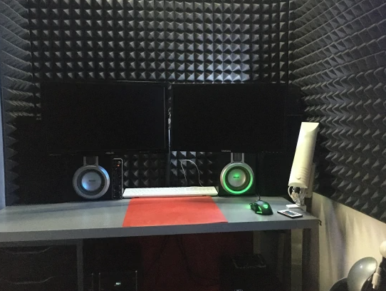 Akusztikai panel - piramis alakú 50x50x5cm