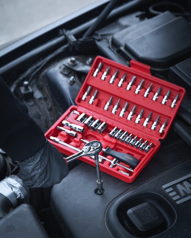 Gola dugókulcs készlet 46 részes, 1/4", Cr-V, racsnis