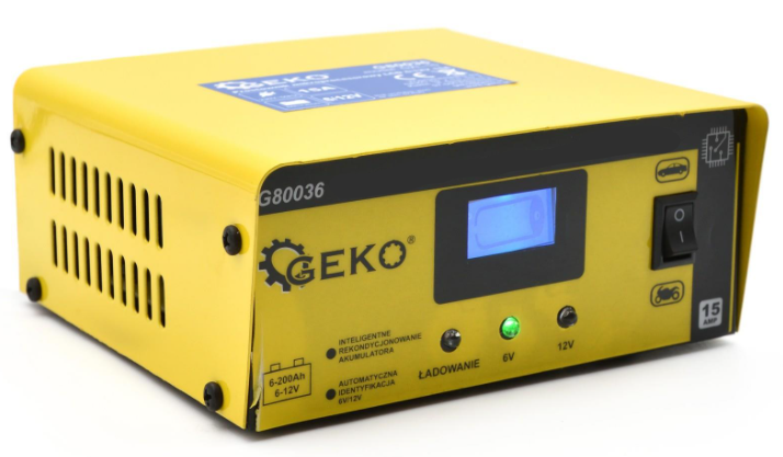 Akkumulátor töltő - mikroprocesszoros LCD 6/12V 15A G80036