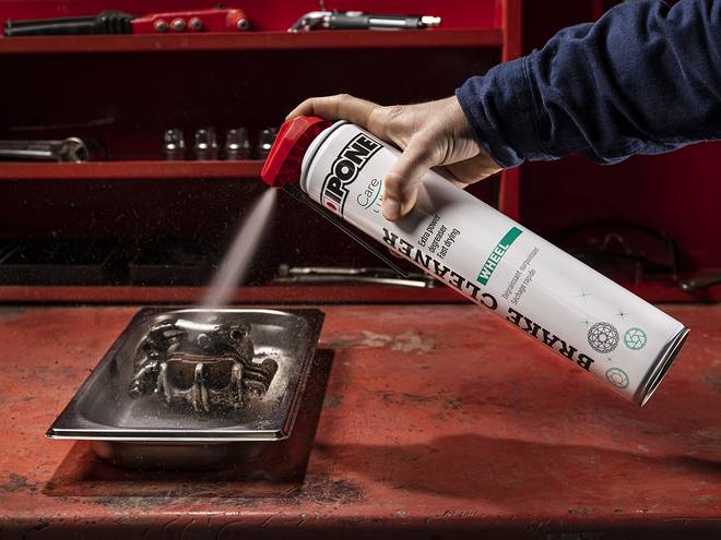 Fék és féknyeregtisztító 750ml