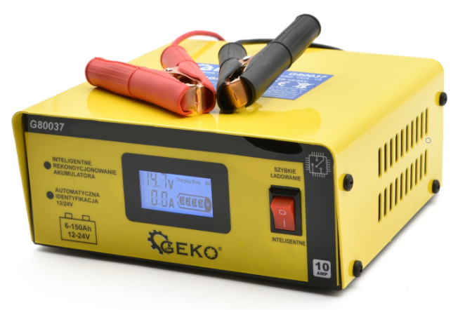 Akkumulátor töltő - mikroprocesszoros LCD 12/24V G80037