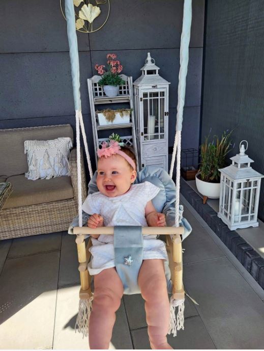 Fából készült gyermek hinta Heart Grey