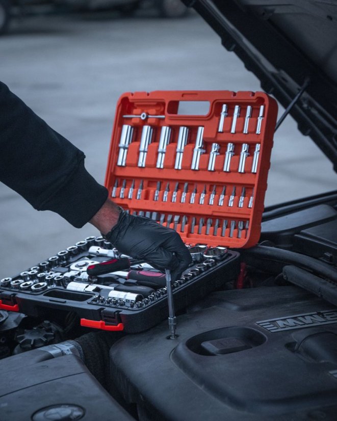 Gola készlet  1/2",1/4 "108db dugókulcs Crv