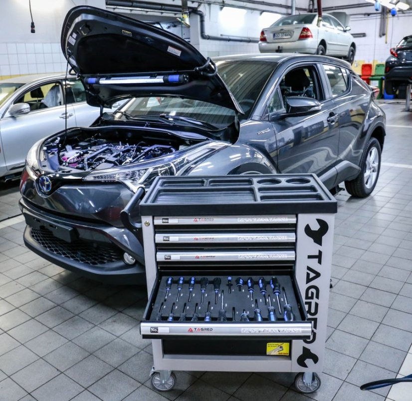 Werkstattwagen mit 251 Werkzeugen TA212