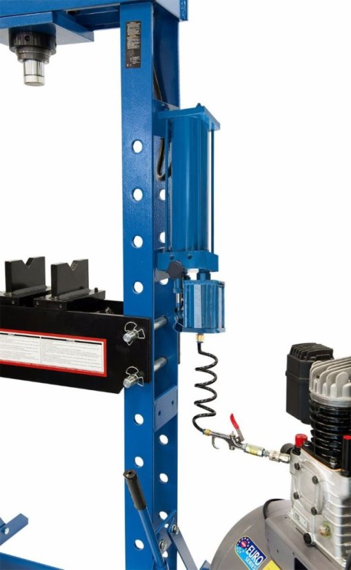Пневматично-хидравлична преса 30T 79330