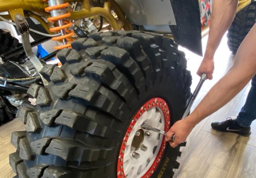 Drehmomentschlüssel 1/2" 28-210 Nm 460 mm TA4081