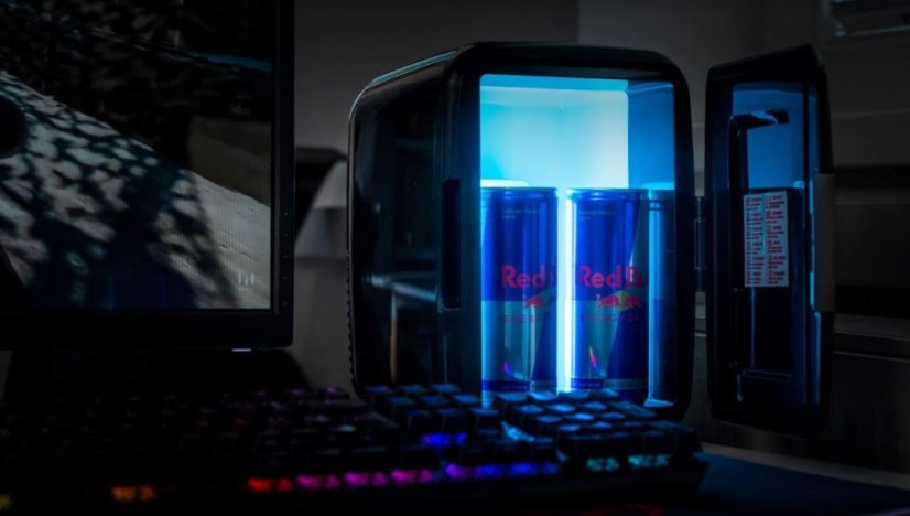 Hordozható hűtőszekrény 4L Black