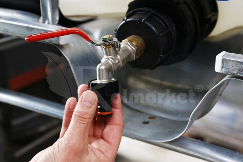 Fémszelep IBC tartályhoz 1000l 61mm IBC NKR 1/2" gyorscsatlakozóval 1000l 61mm IBC NKR 1/2" tartályhoz