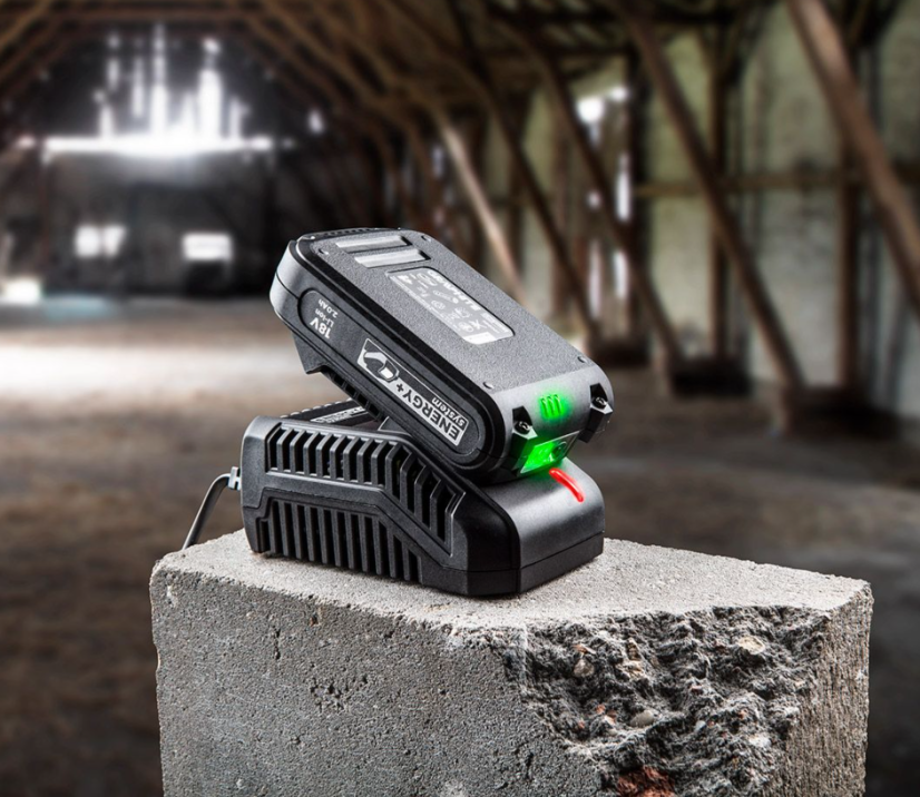 Akkumulátor töltő Energy+ 58G002