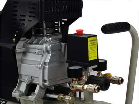 Compresor aer cu ulei 50L, 8 bar, 2.5 kW, 210 l/min, 230V, monocilindric, portabil, pentru atelier/auto, Geko G80301