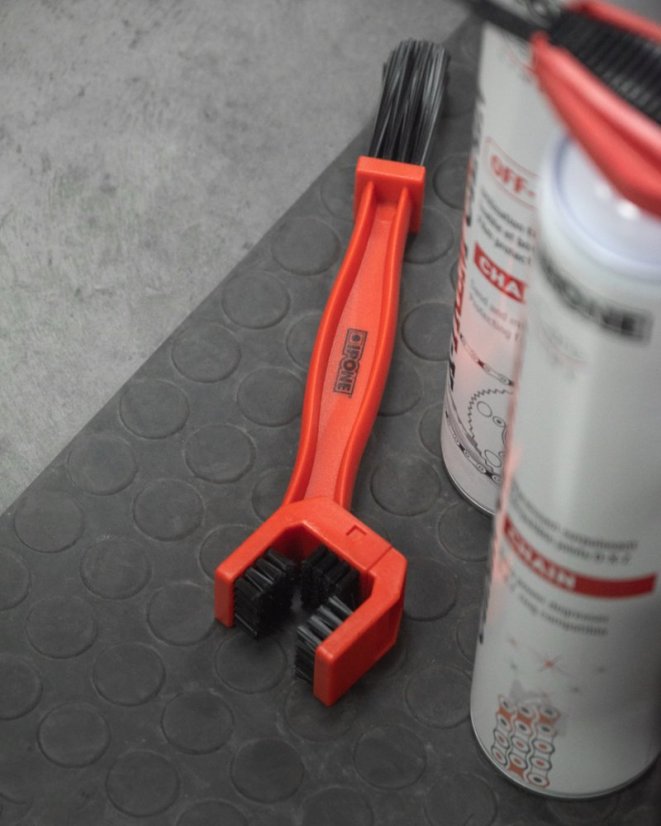 Kettenpflegeset mit Bürste Ipone Off Road Chain