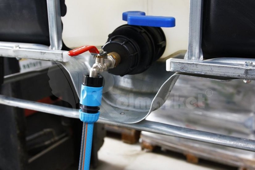Fémszelep IBC tartályhoz 1000l 61mm IBC NKR 1/2" gyorscsatlakozóval 1000l 61mm IBC NKR 1/2" tartályhoz