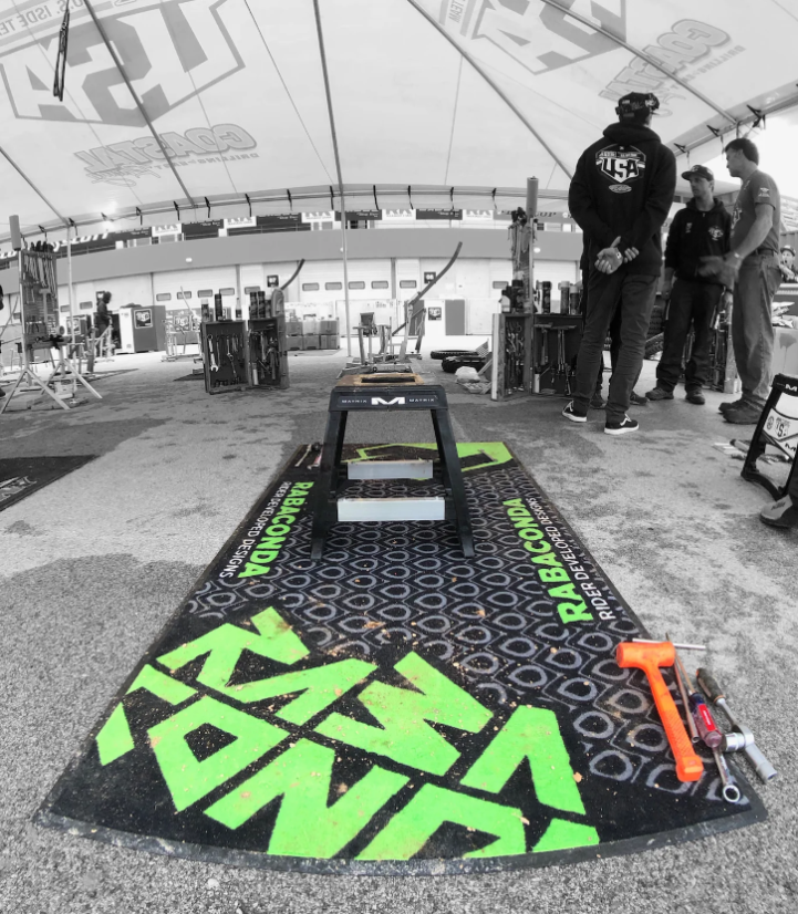 Covor pentru motocicletă 200x100 PITMAT