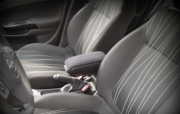 Cotieră Opel CORSA D, piele-eco, neagră