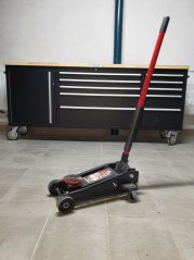 Zdvihák 3T ROCKFORCE 145-465MM T830025  (predvádzací kus)