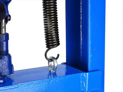 Hidraulikus prés 12T G02091