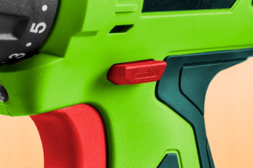 Akku-Bohrschrauber 2 x 20V, Li-Ion/1,5Ah, Koffer + Taschenlampe 50G293