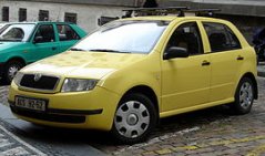 Подлакътник Škoda FABIA I, черен, еко кожа