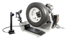 Teherautó gumiszerelő gép TCS 626