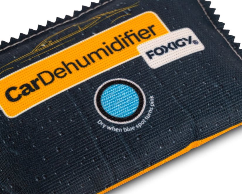 Nedvességelnyelő az autóba megújuló 235G