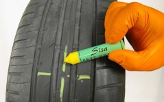 Gumiabroncsokhoz való krét, sárga, tl