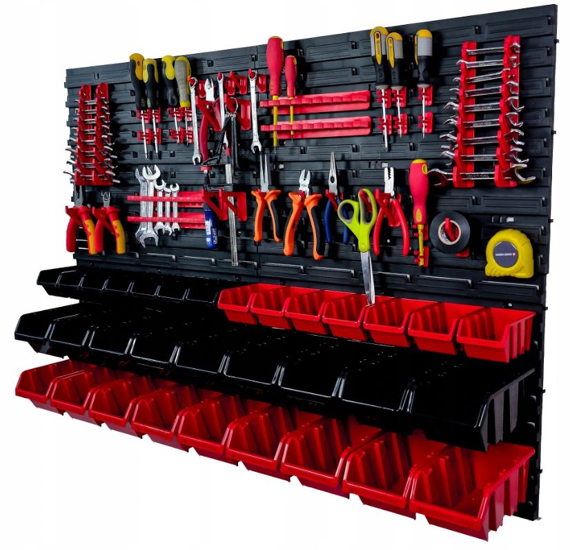 Szerszámfal 117x78 cm + 32 doboz