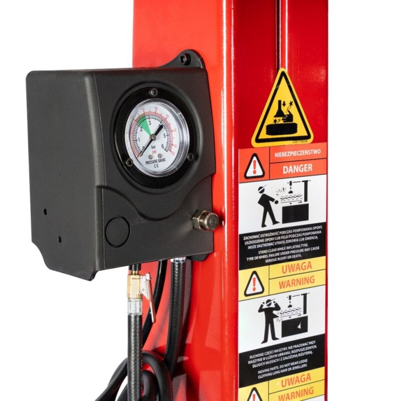 TC724 Gumiabroncs-szerelő gép segédkarral, 230V