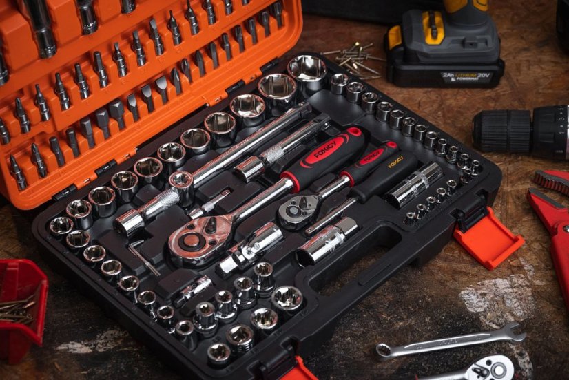 Gola készlet  1/2",1/4 "108db dugókulcs Crv