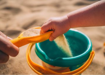 Egy fából készült új homokozót vásárolunk