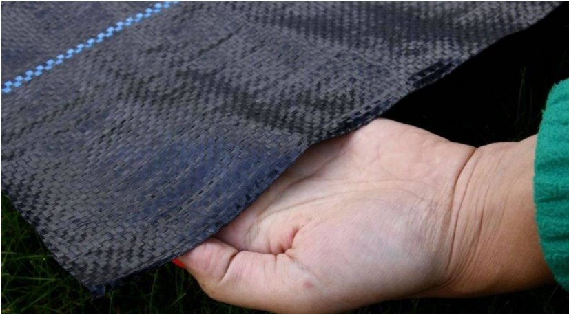 Agrotekstil s rupama 2,2x10m 90g/m2