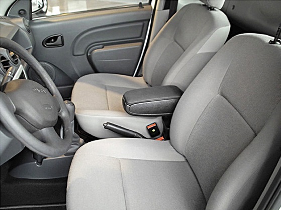 Armlehne Dacia SANDERO STEPWAY, schwarz, Kunstleder