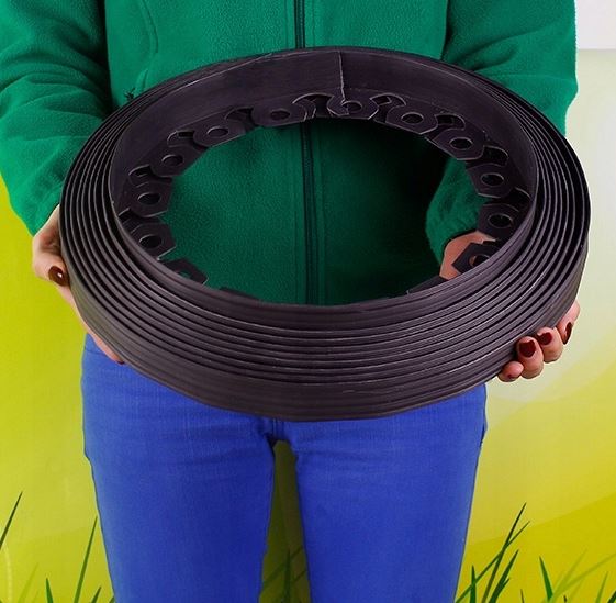 Kunststoff-Randstein 40mm 20m mit Stiften Elasteo