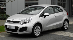 Kia RIO 3 cotieră, negru, piele ecologică