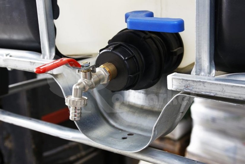 Fémszelep IBC tartályhoz 1000l 61mm IBC NKR 1/2" gyorscsatlakozóval 1000l 61mm IBC NKR 1/2" tartályhoz