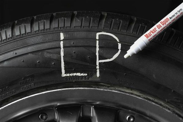 Gumiabroncs jelölő - jelölő fehér, kerek 2,5mm, 12db