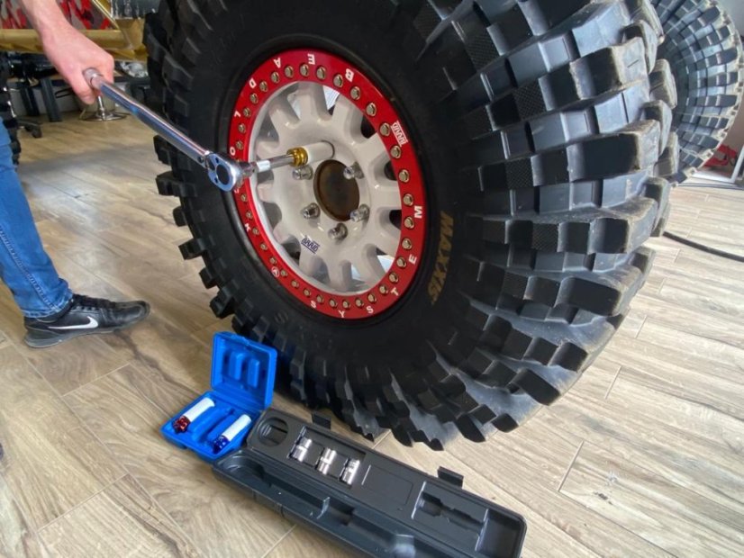 Drehmomentschlüssel 1/2" 28-210 Nm 460 mm TA4081