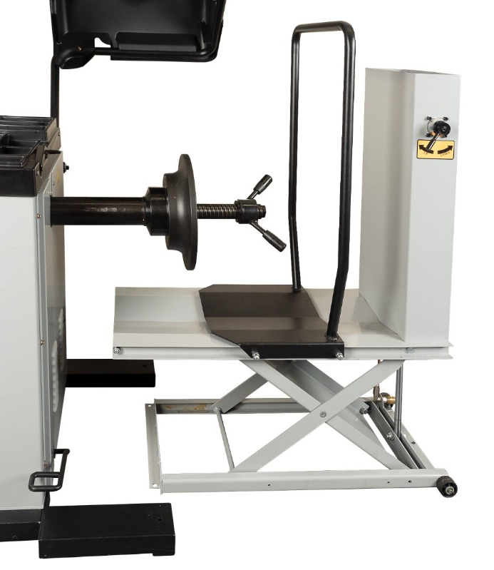 Vyvažovačka kol pro nákladní auta 400V, VBS 630