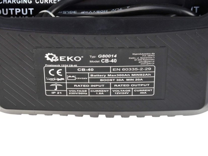 Akkumulátor töltő 12/24V CB-40 G80014