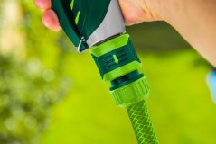 Áramláscsatlakozó 1/2"-5/8", két anyagból készült 15G730