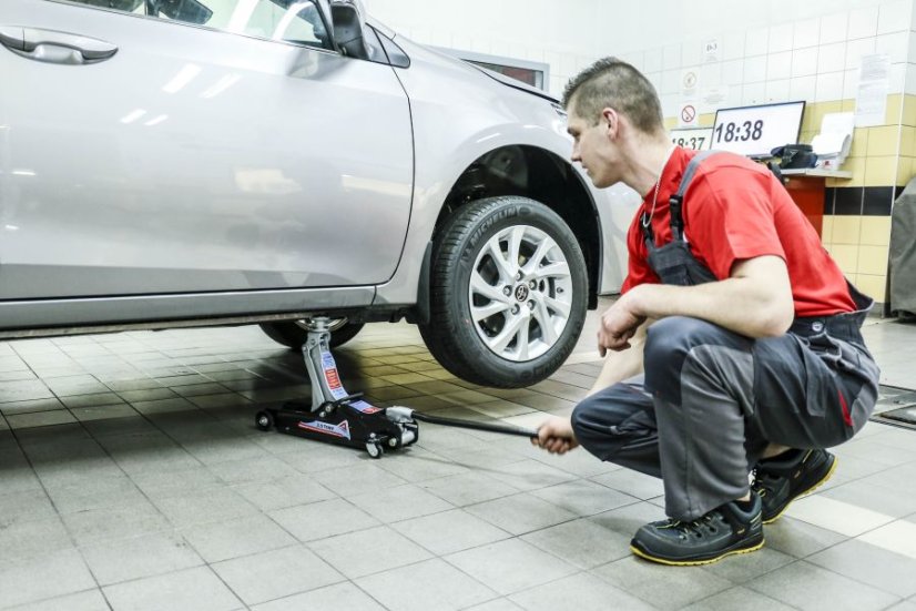 Niskoprofilna hidraulička dizalica s nosivošću 2,5 t, 85–388 mm TA253S