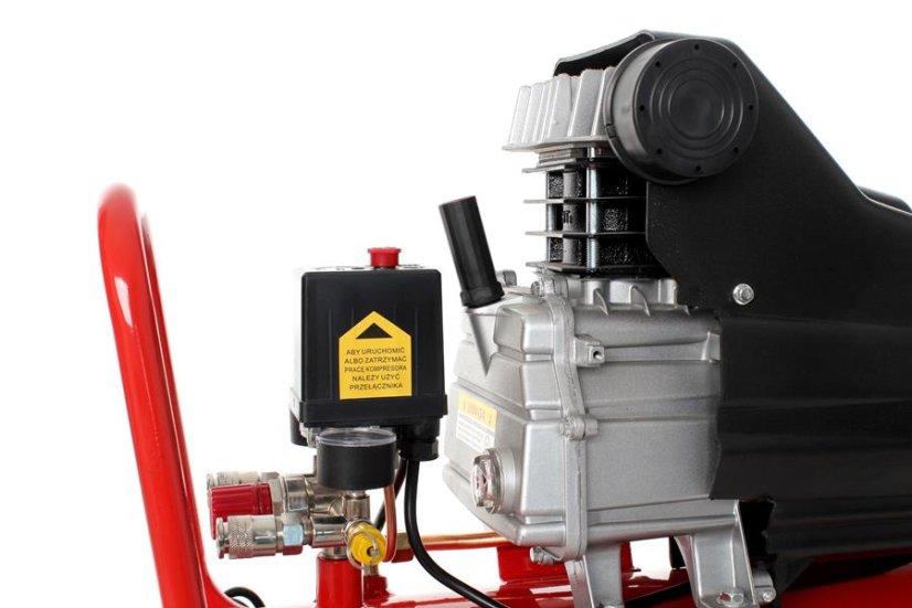 Olajos légkompresszor 50 l, 8 bar, 2,8 kW, 206 l/perc, 230 V, hordozható, műhely/autóipar számára, Kraft&Dele KD401