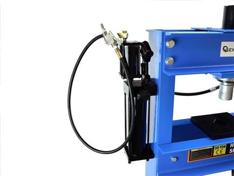 Hidraulikus prés 30T - hidraulikus-pneumatikus pumpa G02093