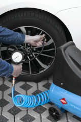 Profesionální pistole na huštění pneumatik s manometrem a hadicí 1 m 42069