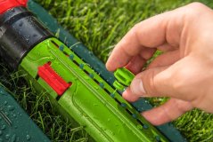 Oszcilláló permetező, permetezési felület 15 x 19 m, 16 permetező fúvóka, fúvóka tisztító tű 15G772