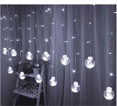Ljuskaste kugle za zavjesu, 108 LED dioda, 3 m, hladno bijela