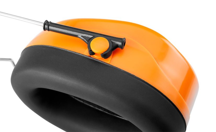 Am Helm befestigte Gehörschutzkapseln 97-567