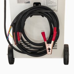 Регулатор 2000 12/24V с 680A стартиране 35-1000Ah 77102