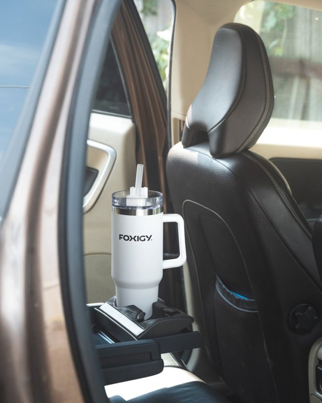 Autós thermo bögre szívószállal 1200 ml fehér